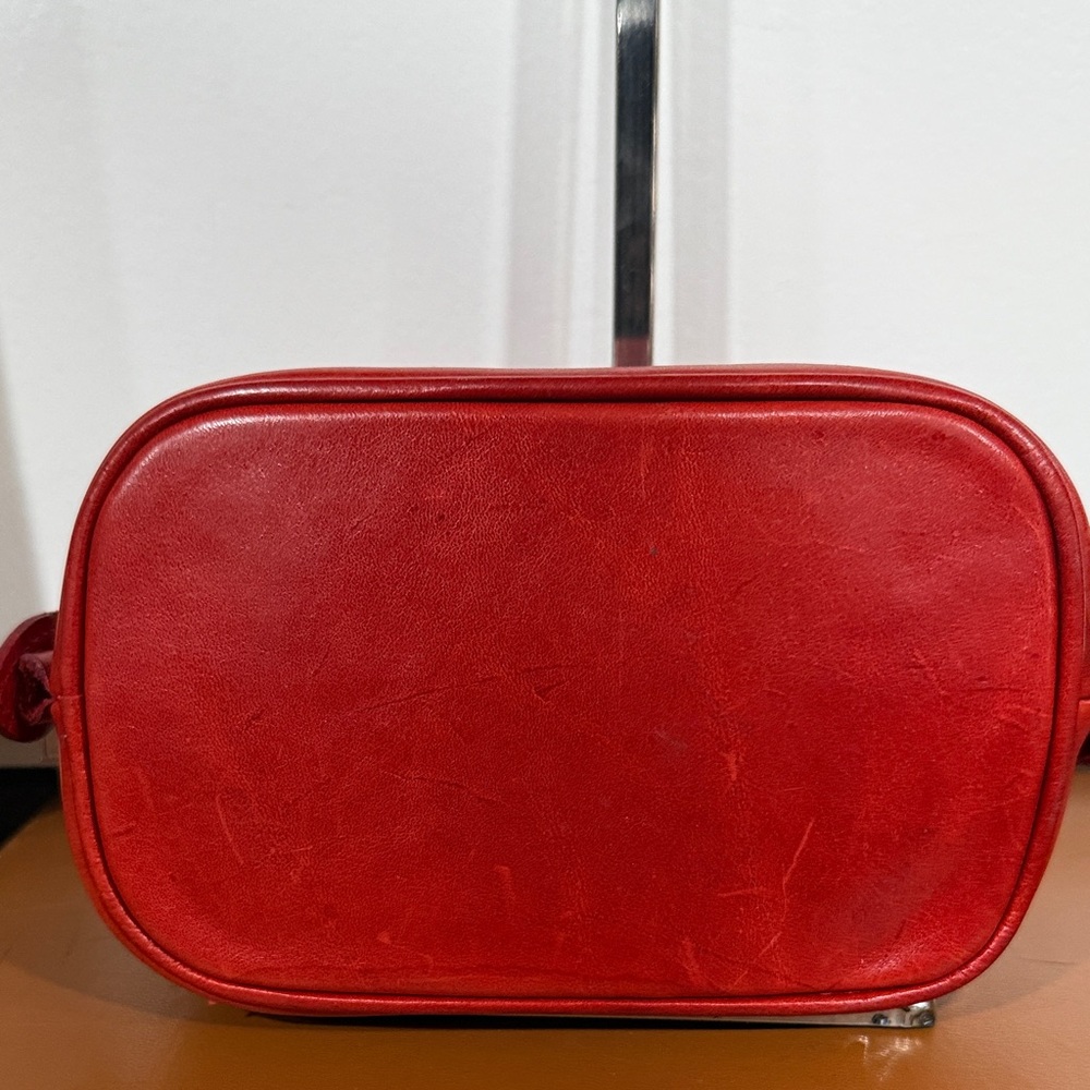 Cardon Red Leather Crossbody Bag - Picture 3 of 7